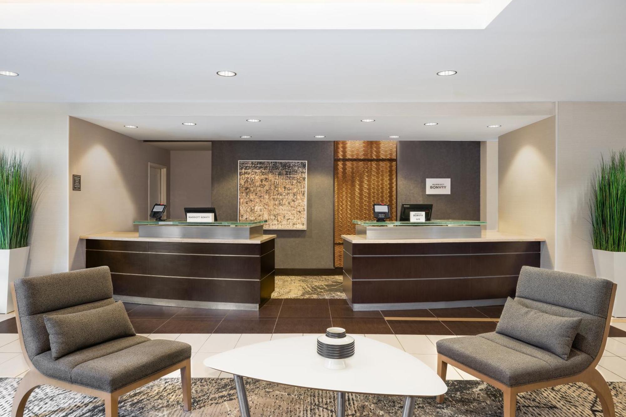 Hotel By Marriott Downtown Des Moines