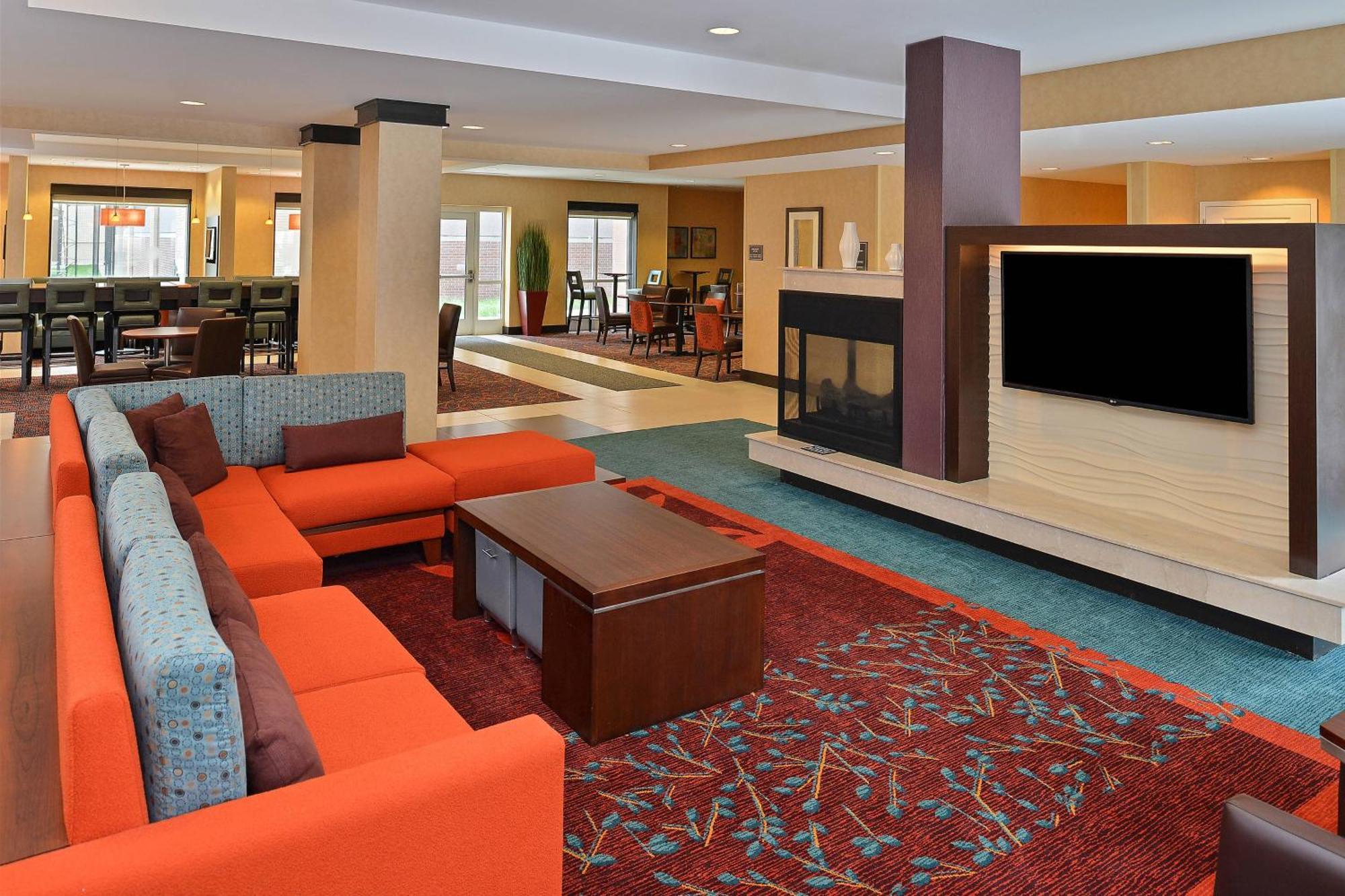 Hotel By Marriott Downtown