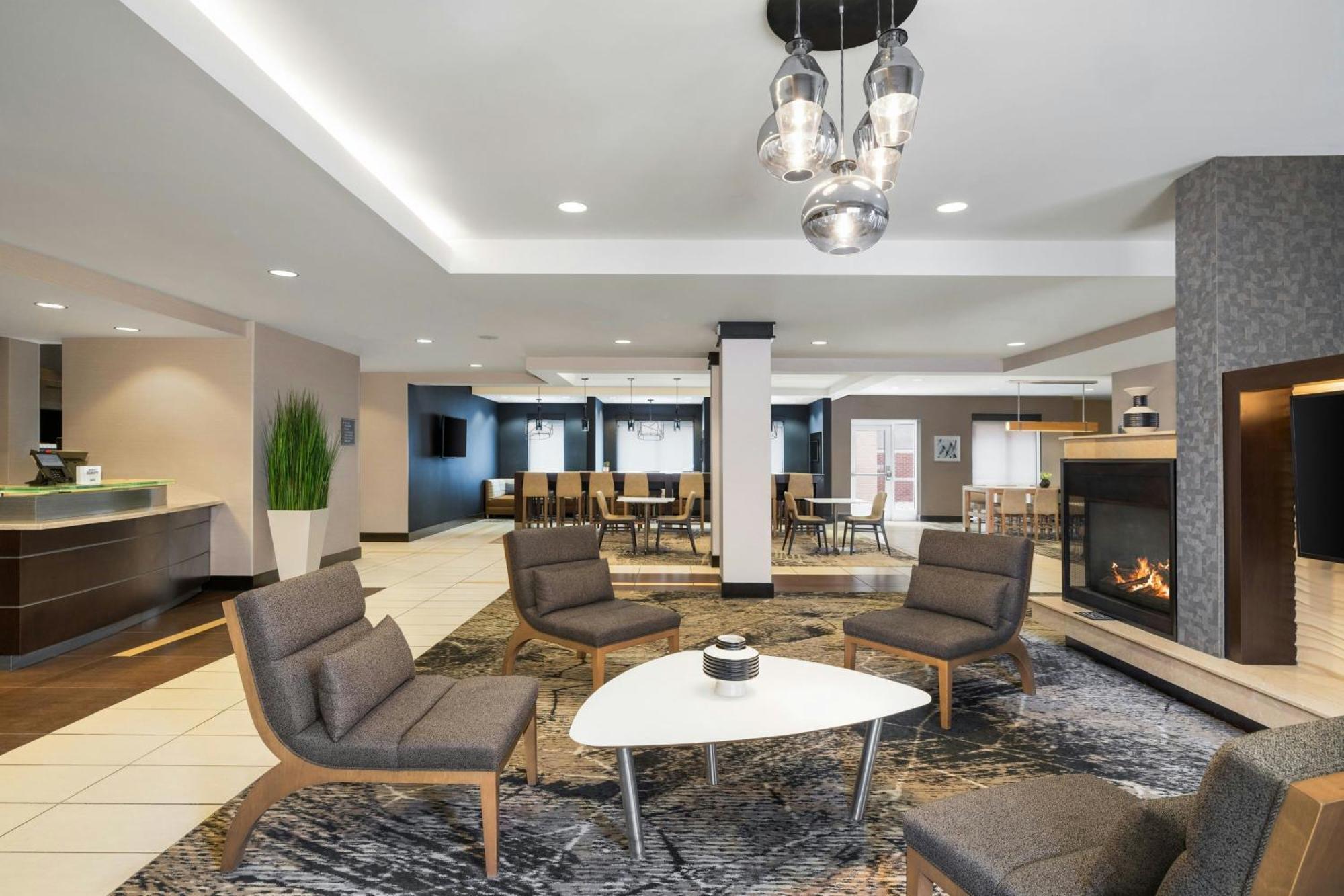 By Marriott Downtown Hotel 3*